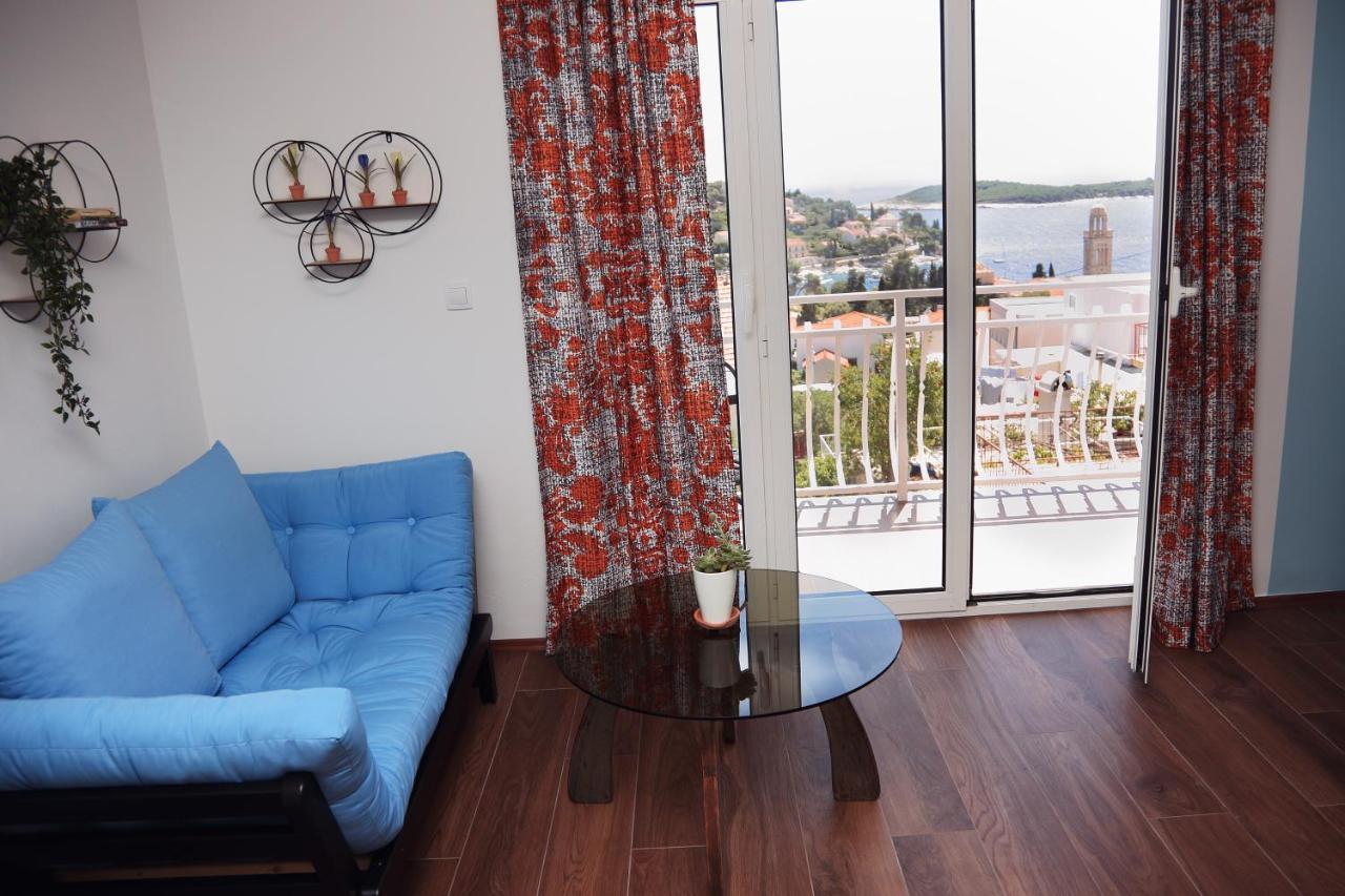 Tanya-Apartments And Rooms Хвар Экстерьер фото