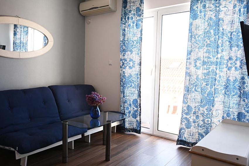 Tanya-Apartments And Rooms Хвар Экстерьер фото